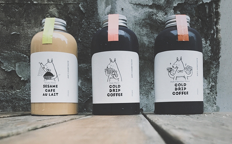 咖啡包裝設計，黑巧克力、水果風味、芝麻歐蕾三種不同的系列包裝瓶設計