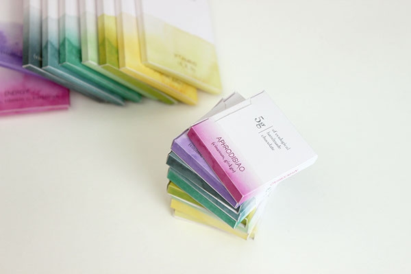 彩色之光， 生態手工巧克力食品包裝設計工程。