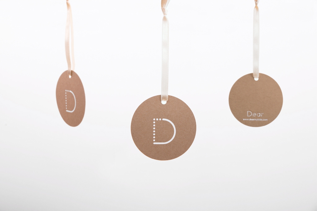 親愛的童裝品牌包裝設(shè)計