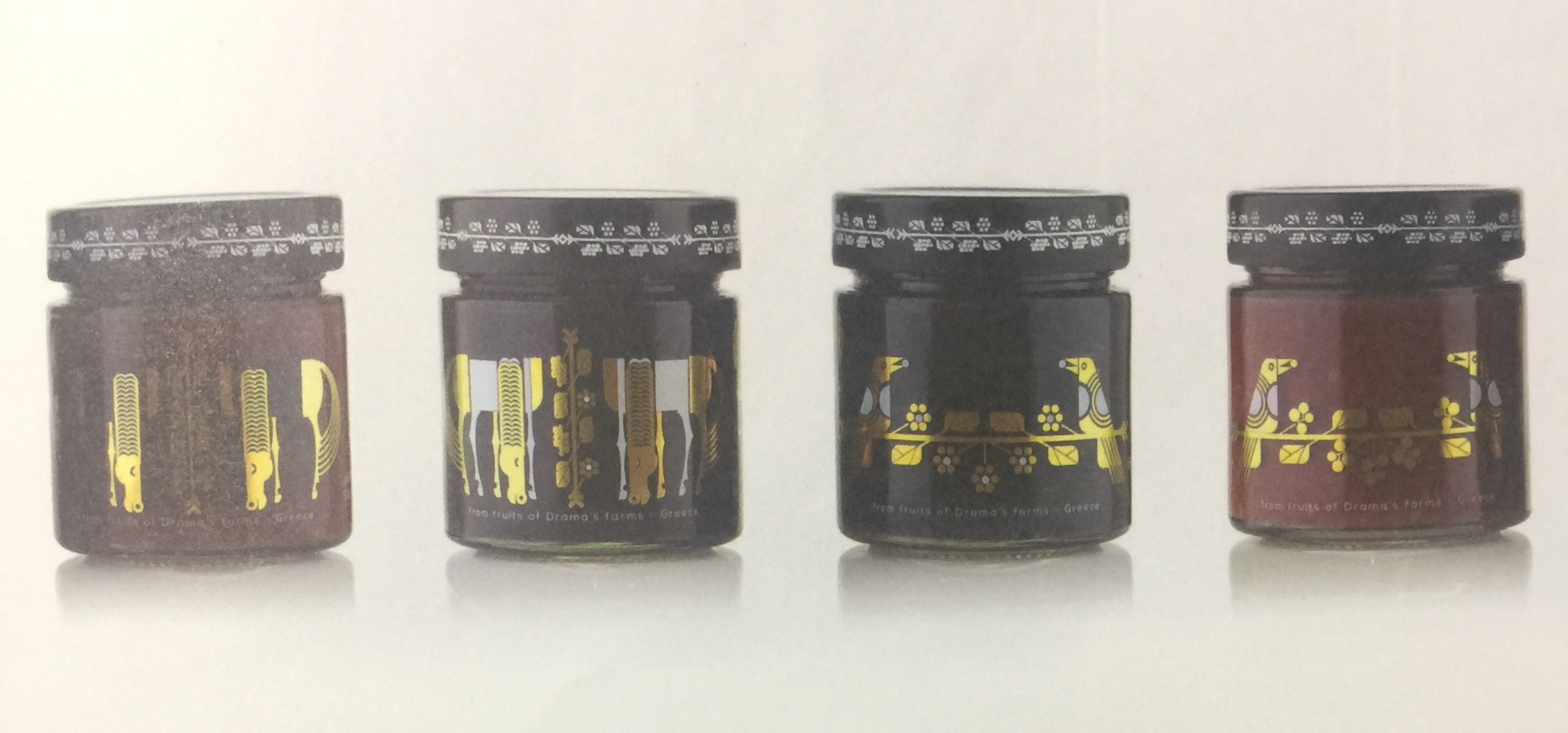 帶來獨特味覺體驗的食品-黑莓、銀果胡頹子和沙棘果醬包裝設計