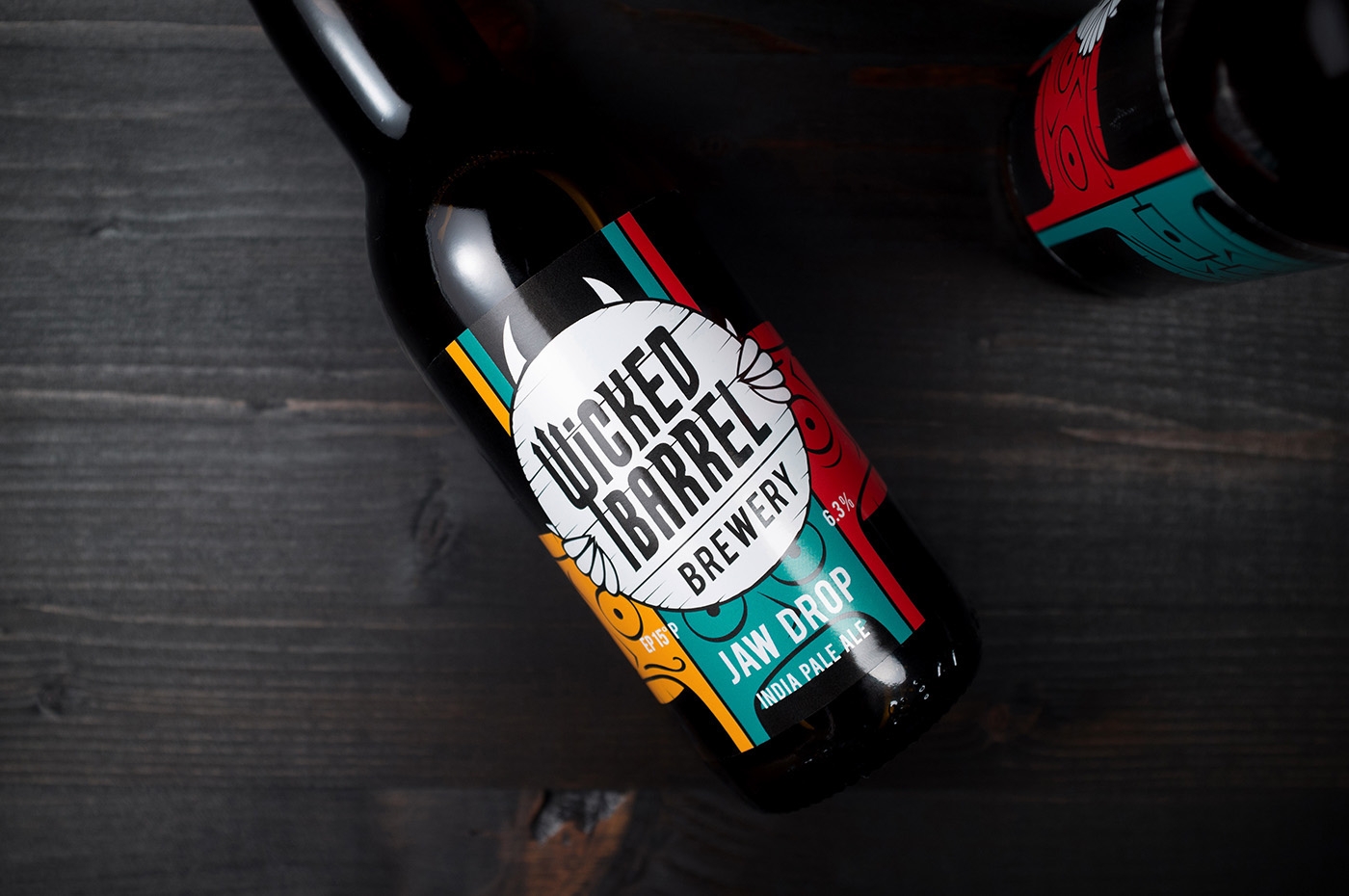 邪惡的啤酒包裝設計，喝了會掉下巴哦