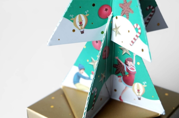 巧克力盒化身圣誕樹！包裝結構創意為顧客帶來的驚喜體驗